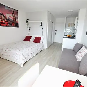 https://iris-apartment.es-andalucia.com